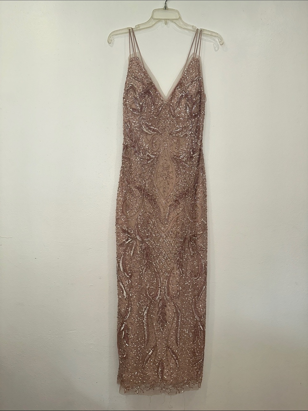 Aidan Mattox Rose Gold Blush Pink Embellished V-Neck Evening Dress Gown Size 8